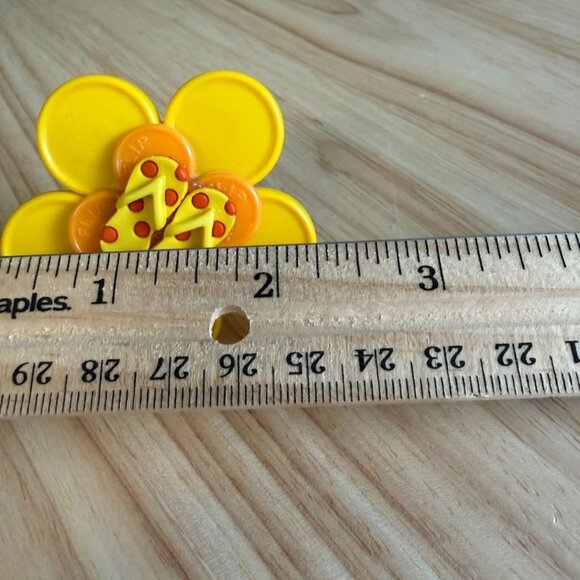 Seasonal Retractable ID Badge Holders Set Of 7 Snowman Scarecrow Xmas Lights Pum - Picture 9 of 9